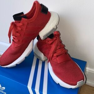 Adidas Red POD S3
